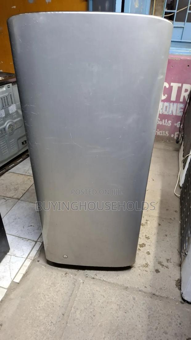 Samsung 194l Fridge - thumbnail 4