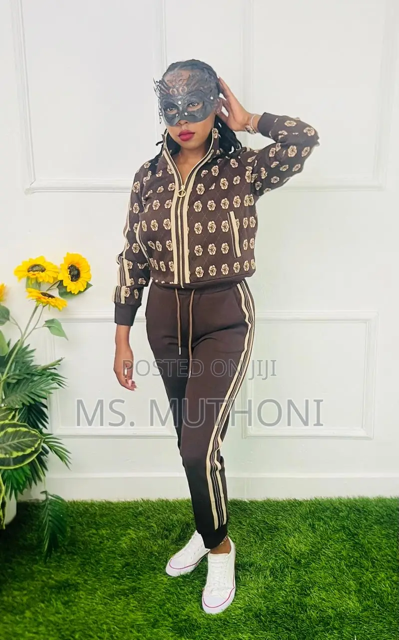 Quality Turkey Lady’S Tracksuits Sizes M to 3xl