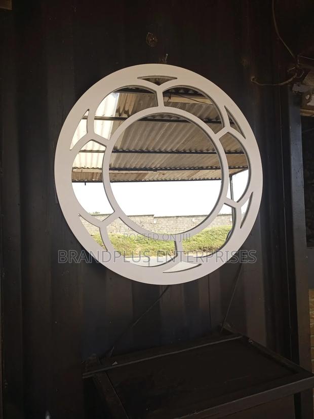 White Round Mirror - main view