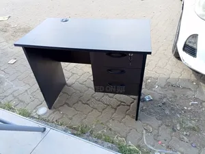 Gray Office Desk 0.9