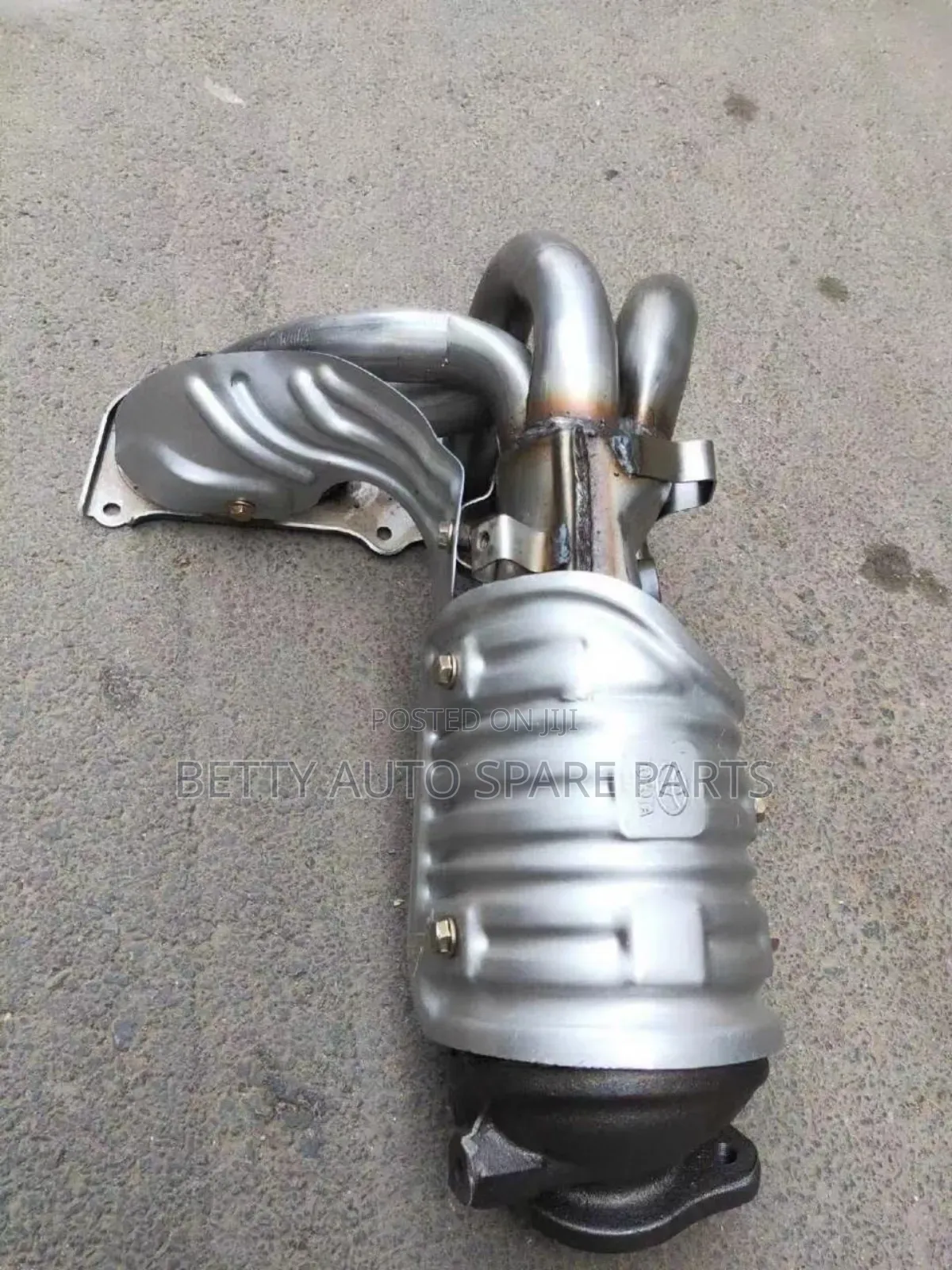 Toyota RAV4 Complete Mufler Catalytic Converter