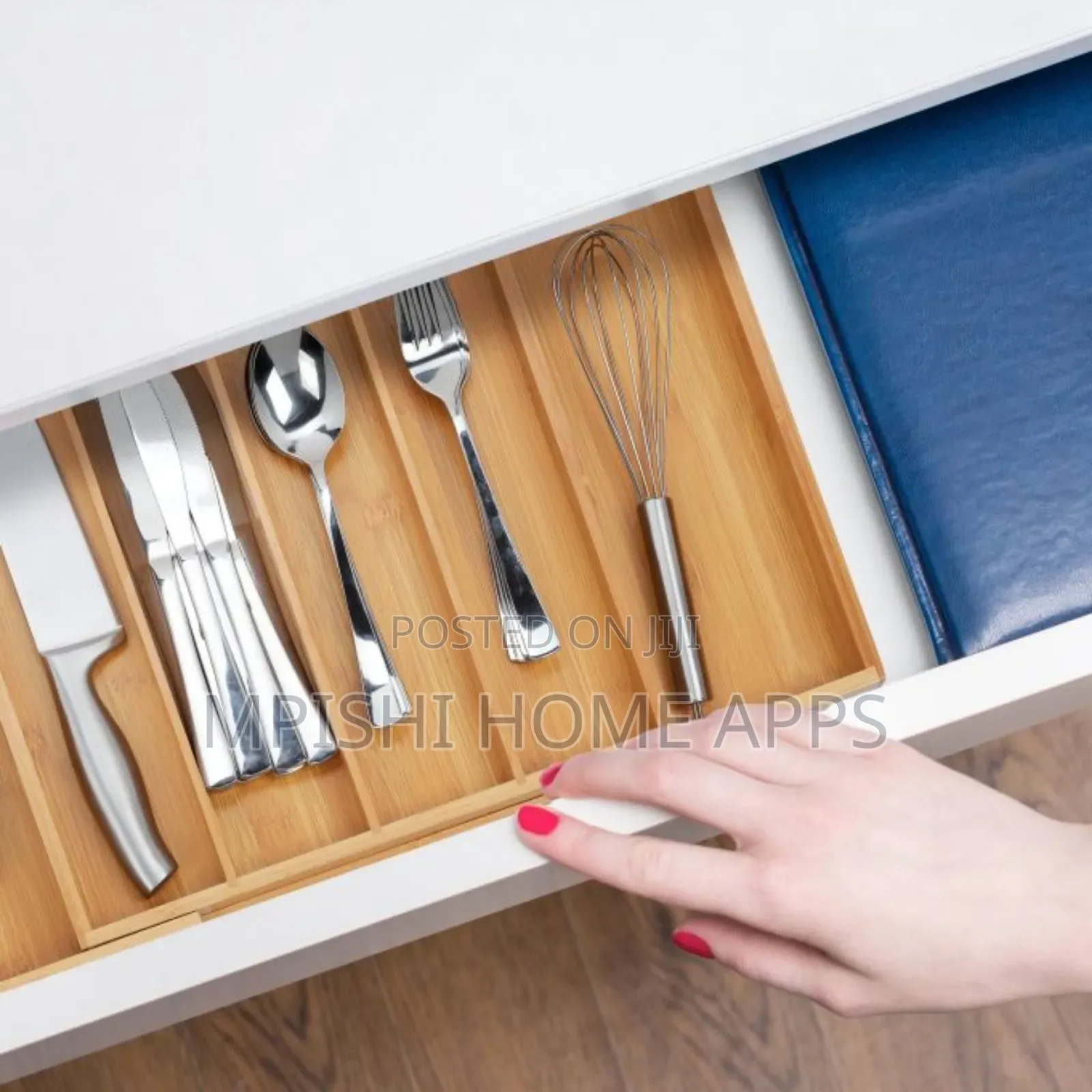 Expandable Bamboo Drawer Organizer