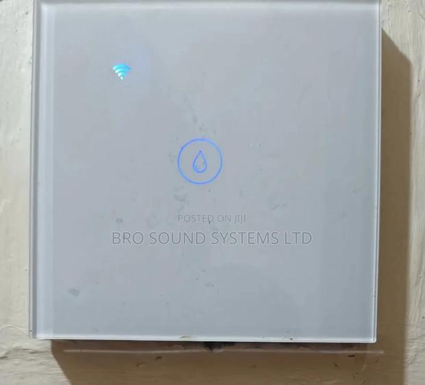 Smart Water Heater / Water Pump Switch - main view