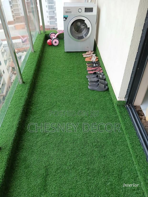 Grass Carpets for Home Spaces - main view