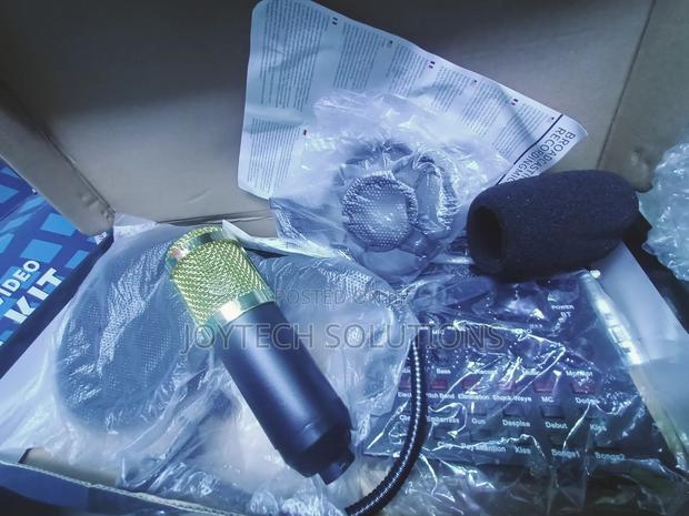 Condenser Microphone With Sound Card for Live Recording - main view