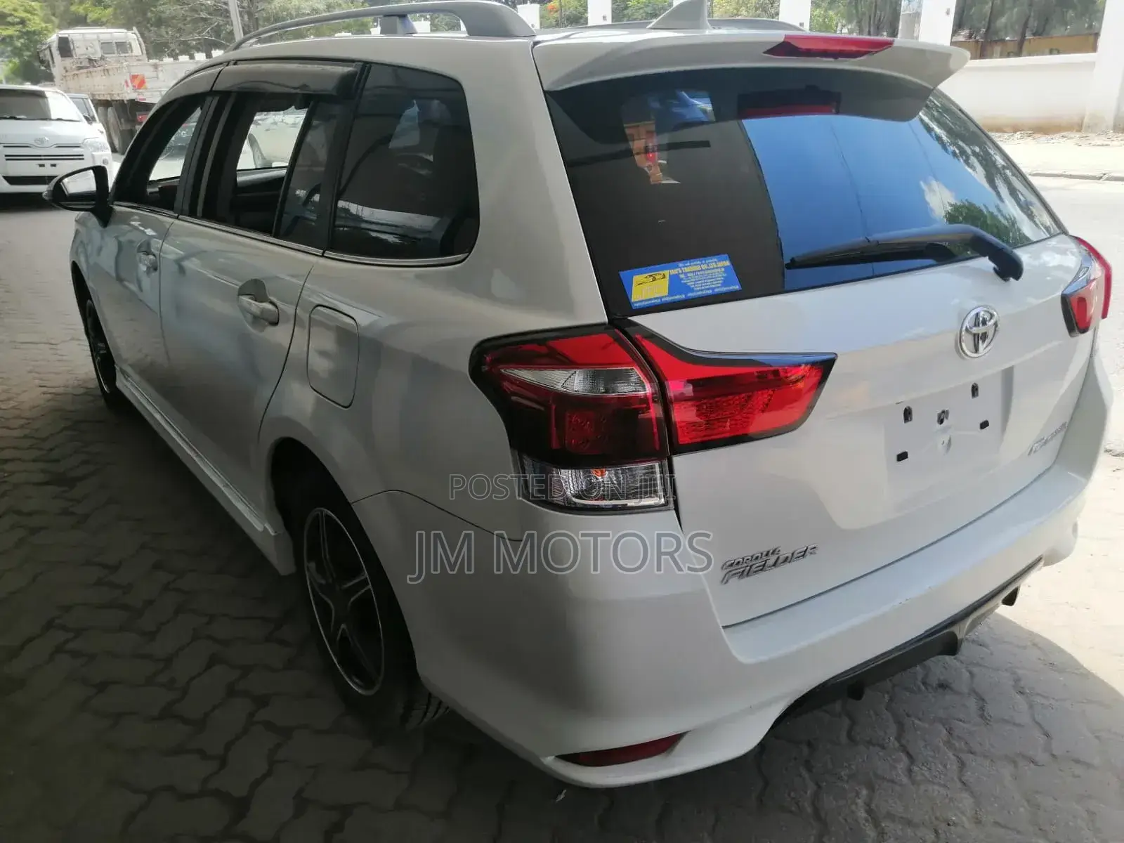 Toyota Corolla Fielder 2017 White