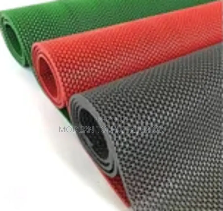 PVC Perforated Soft Spaghetti Carpet