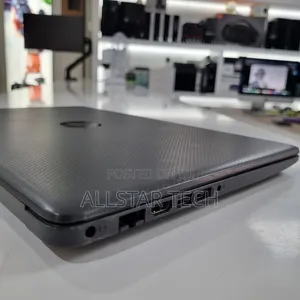 Laptop HP 15 4GB Intel Core I3 HDD 1T