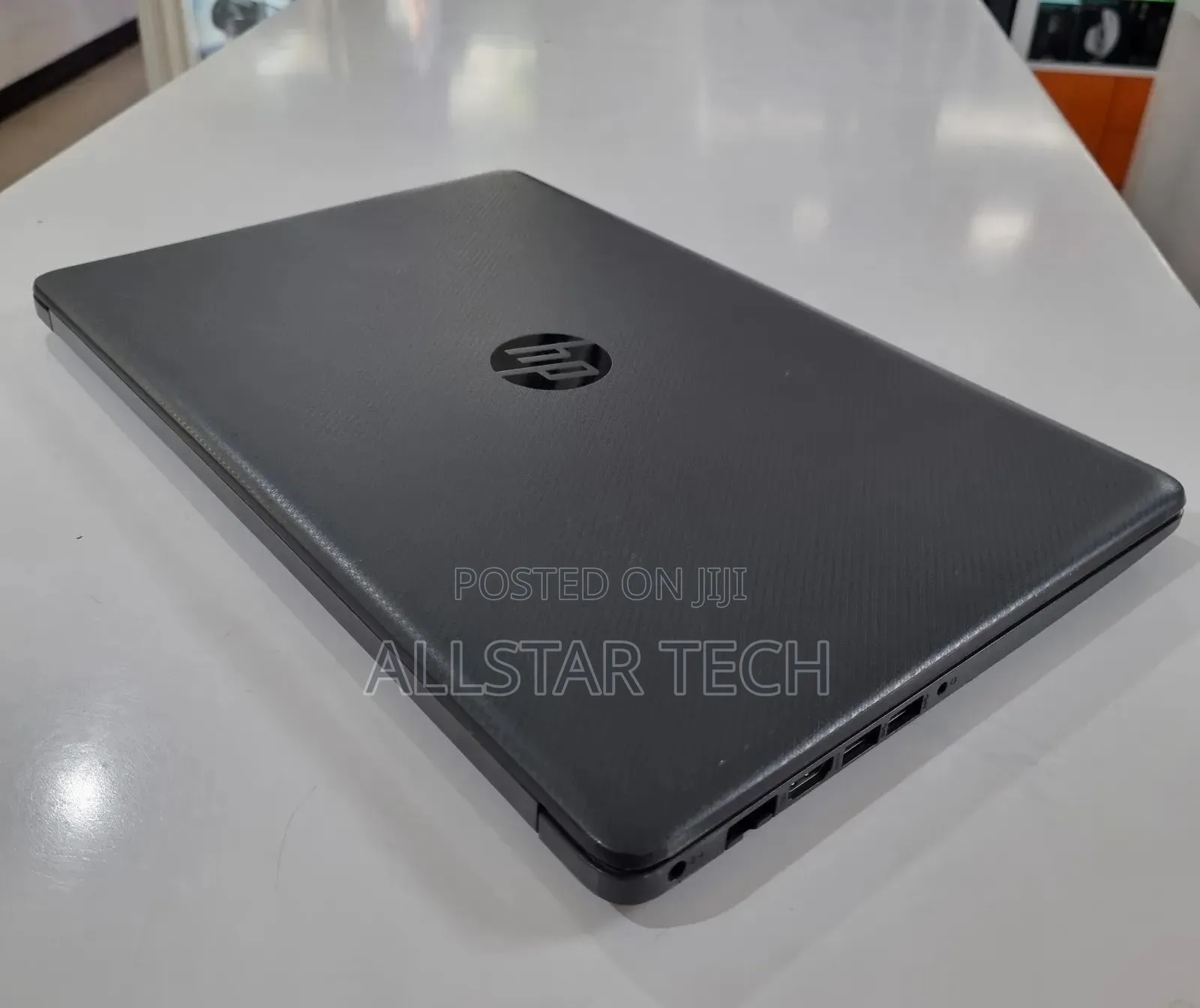 Laptop HP 15 4GB Intel Core I3 HDD 1T