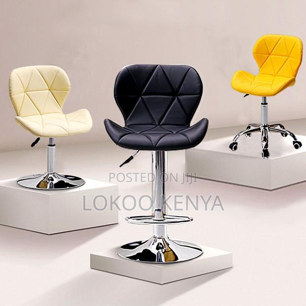 Home Chairs: Flexible Height Sleek Simple Barstool