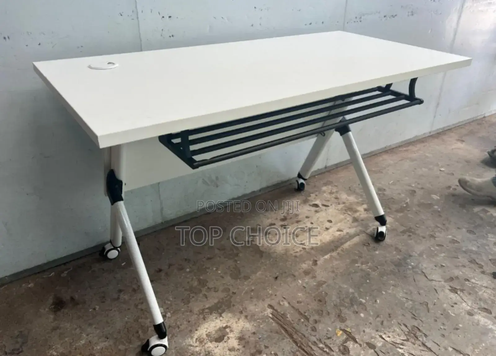 White Lecture Table (Foldable)