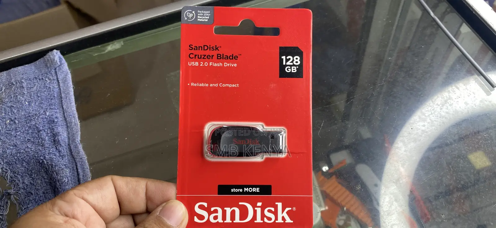 128 Gb Genuine Sandisk Flashdrive