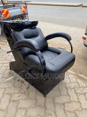 Black Leather Salon Sink Seat - thumbnail 2