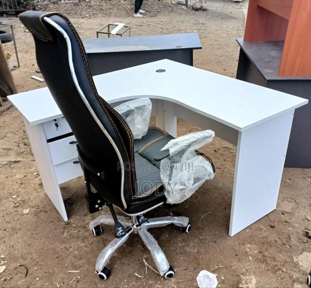 Elite Office Chair + L-Shape Office Desk - main view