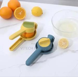 Lemon Hand Squeezer - thumbnail 2