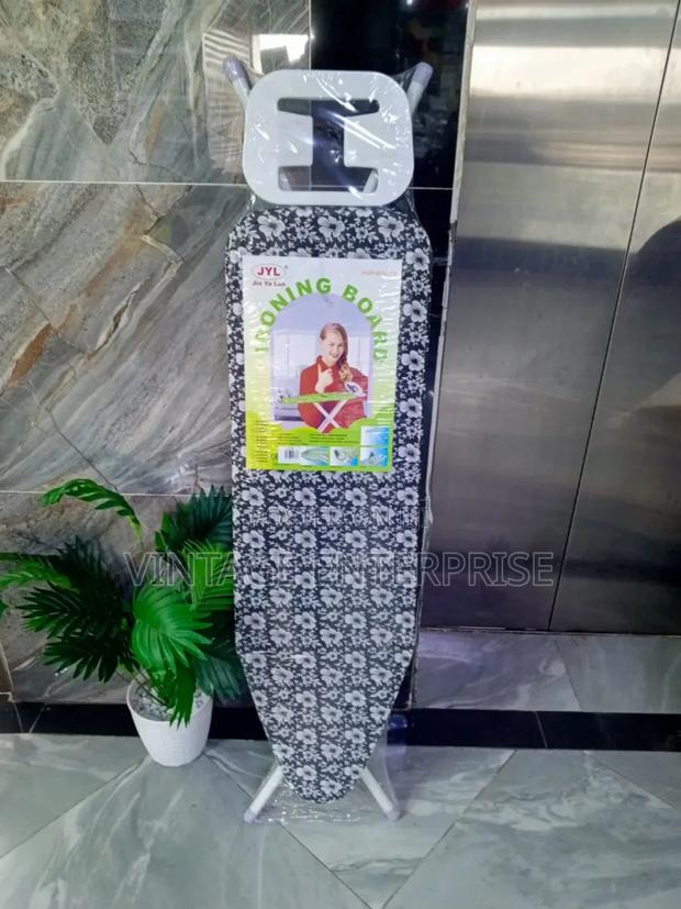 Ironing Board / Iron Board* - thumbnail 2