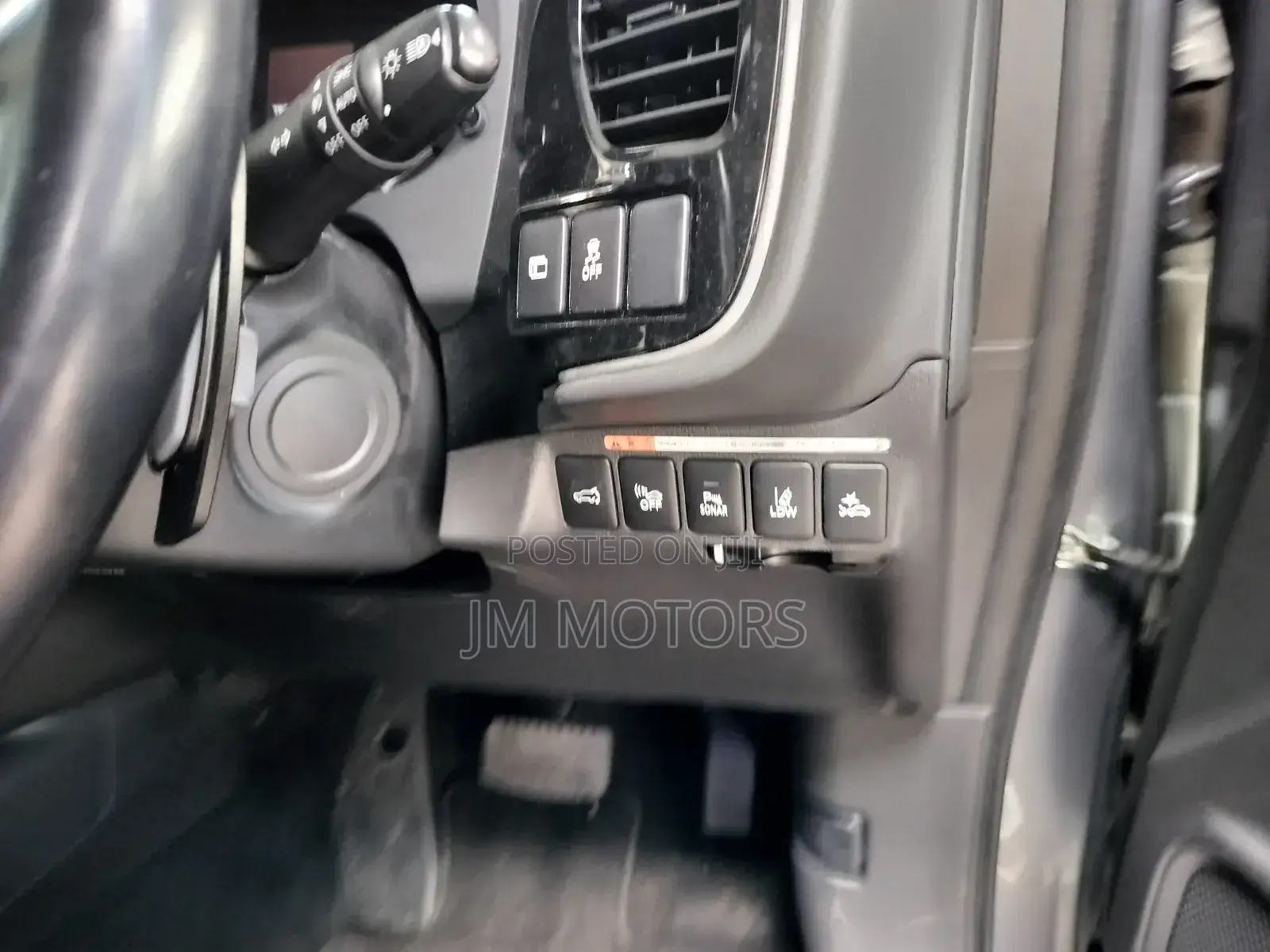 Mitsubishi Outlander 2018 Gray