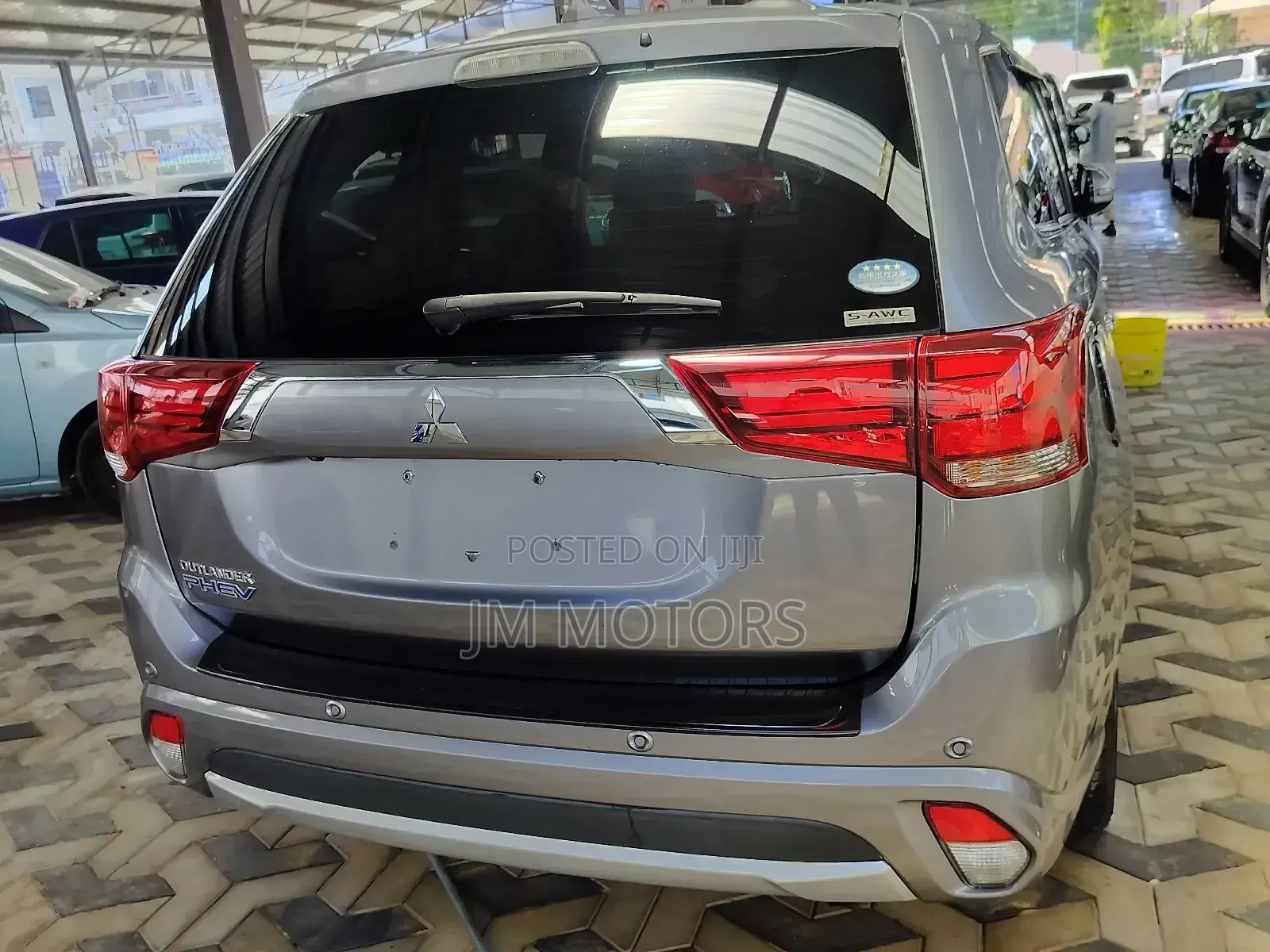 Mitsubishi Outlander 2018 Gray