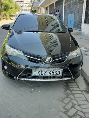 Toyota Auris 2014 Black