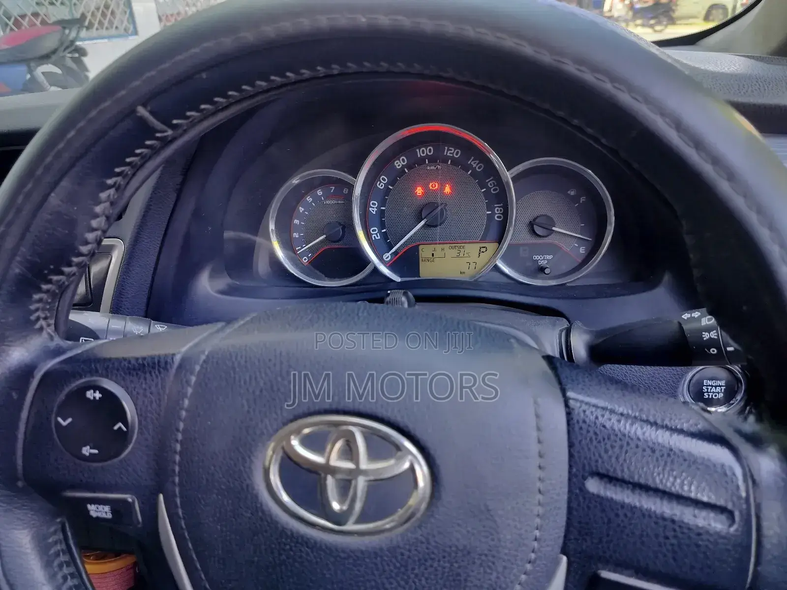Toyota Auris 2014 Black