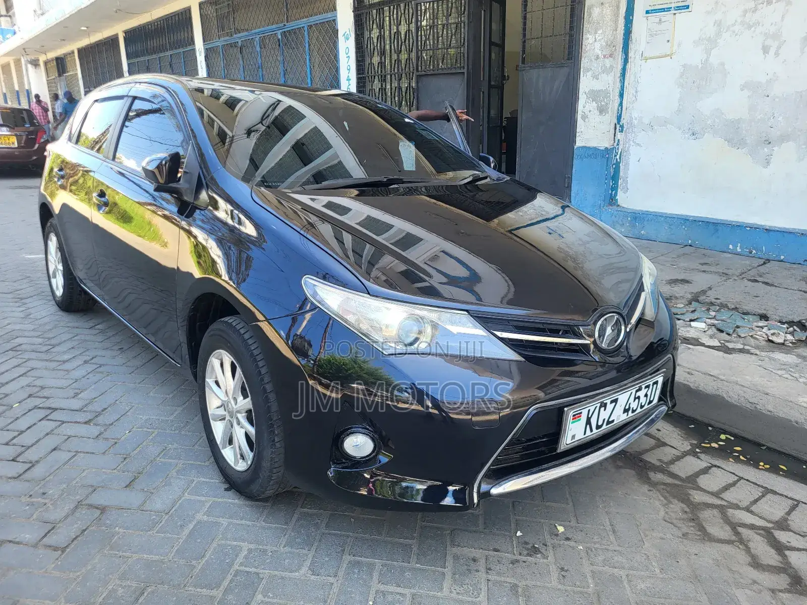 Toyota Auris 2014 Black
