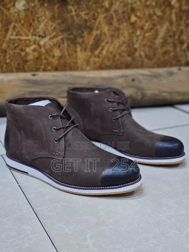 Clarks Sneakers
Sizes 39-45