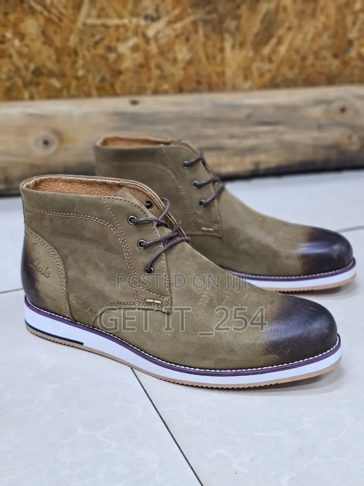 Clarks Sneakers
Sizes 39-45