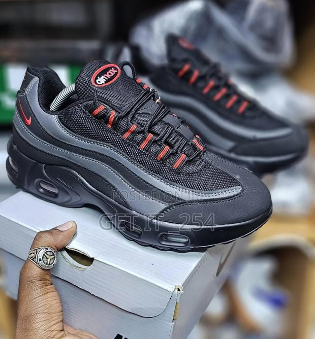 Airmax 95
Sizes 39-45 - thumbnail 2