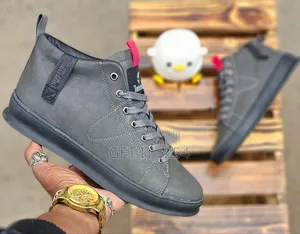 Timberland 
Size 40-45