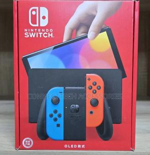 Nintendo Switch OLED - main view