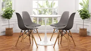 Office Tables:4-Seater Simple Tulip Round Dining Table