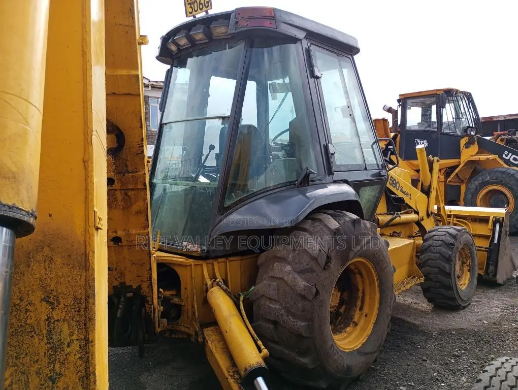 Case 590 Super L Backhoe Loader