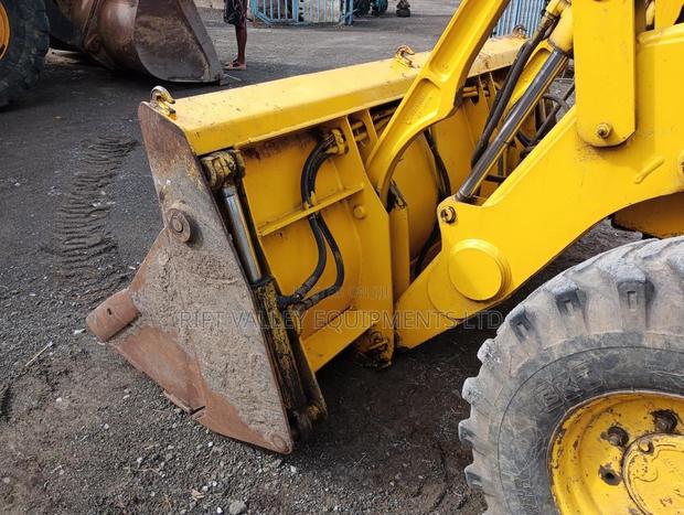 Case 590 Super L Backhoe Loader - thumbnail 17