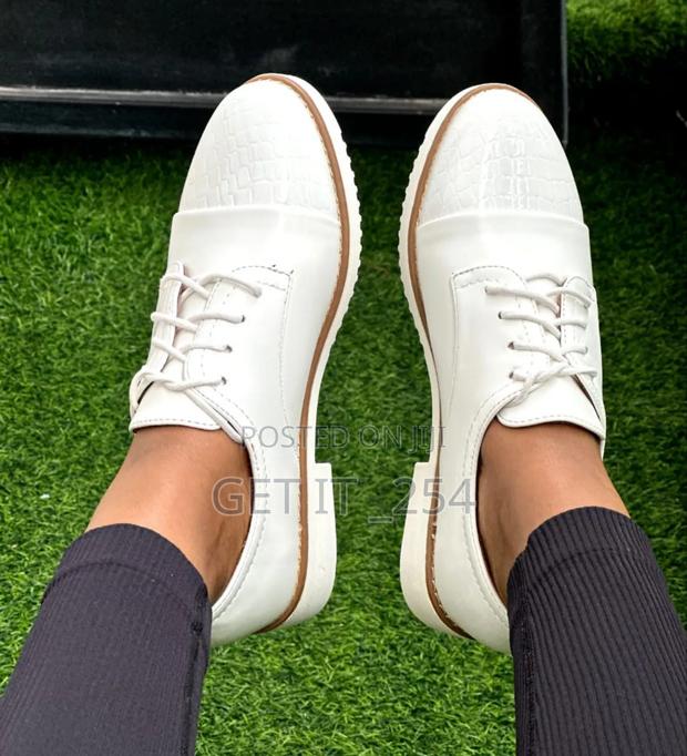 Oxford Brogues 
Sizes 37 _ 42 - thumbnail 2