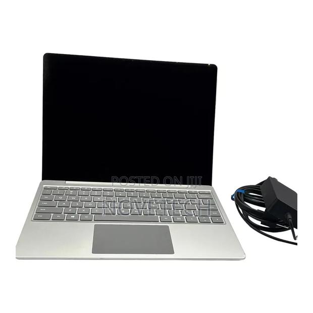 Laptop Microsoft Surface Go 8GB Intel Core I5 SSD 256GB - main view