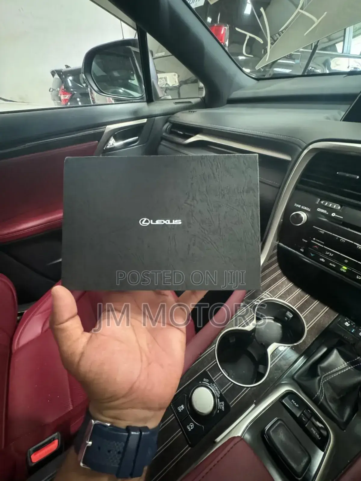 Lexus RX 200 2017 Gold