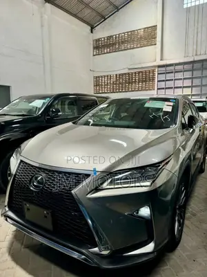 Lexus RX 200 2017 Gold