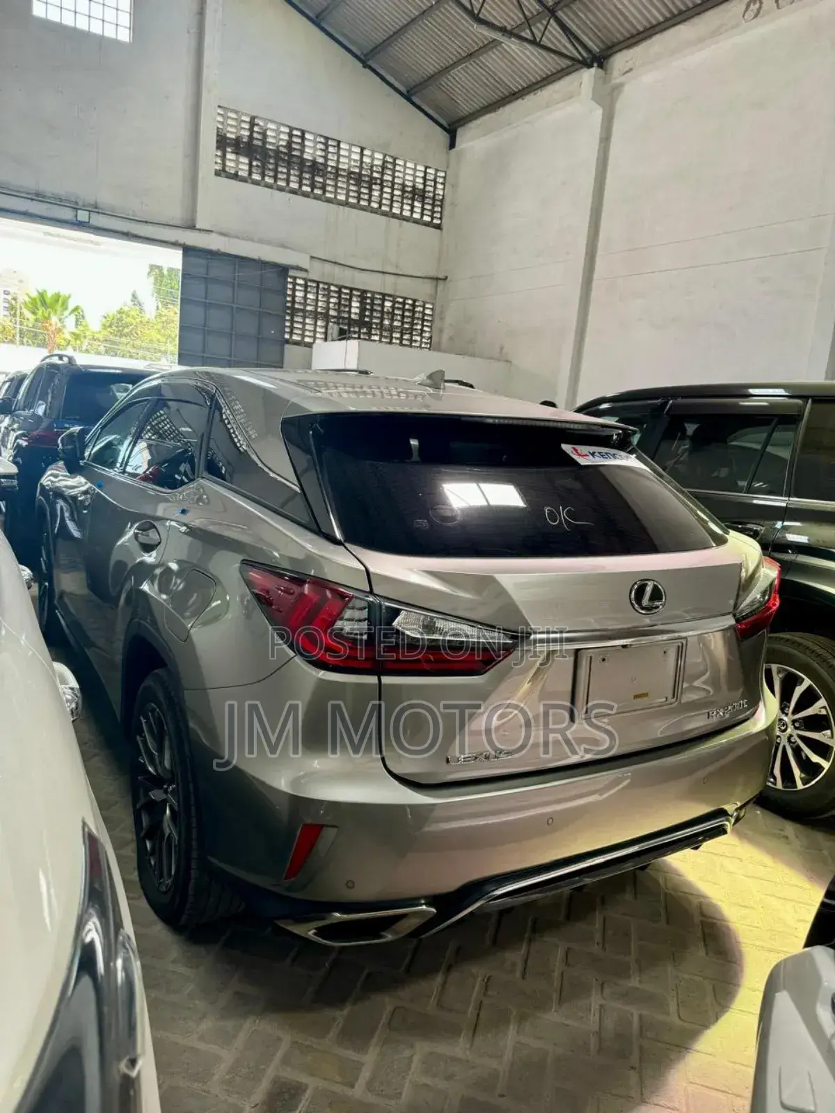 Lexus RX 200 2017 Gold