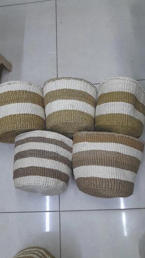 Kiondos Beige and White - thumbnail 2