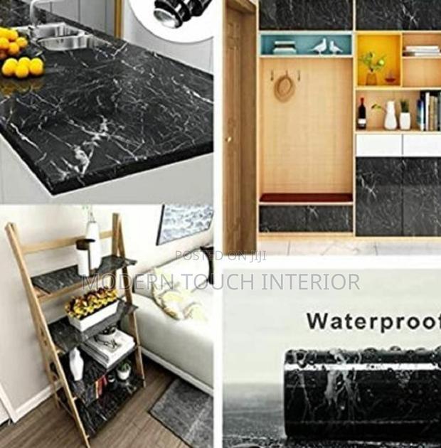 Black Contact Marble Paper