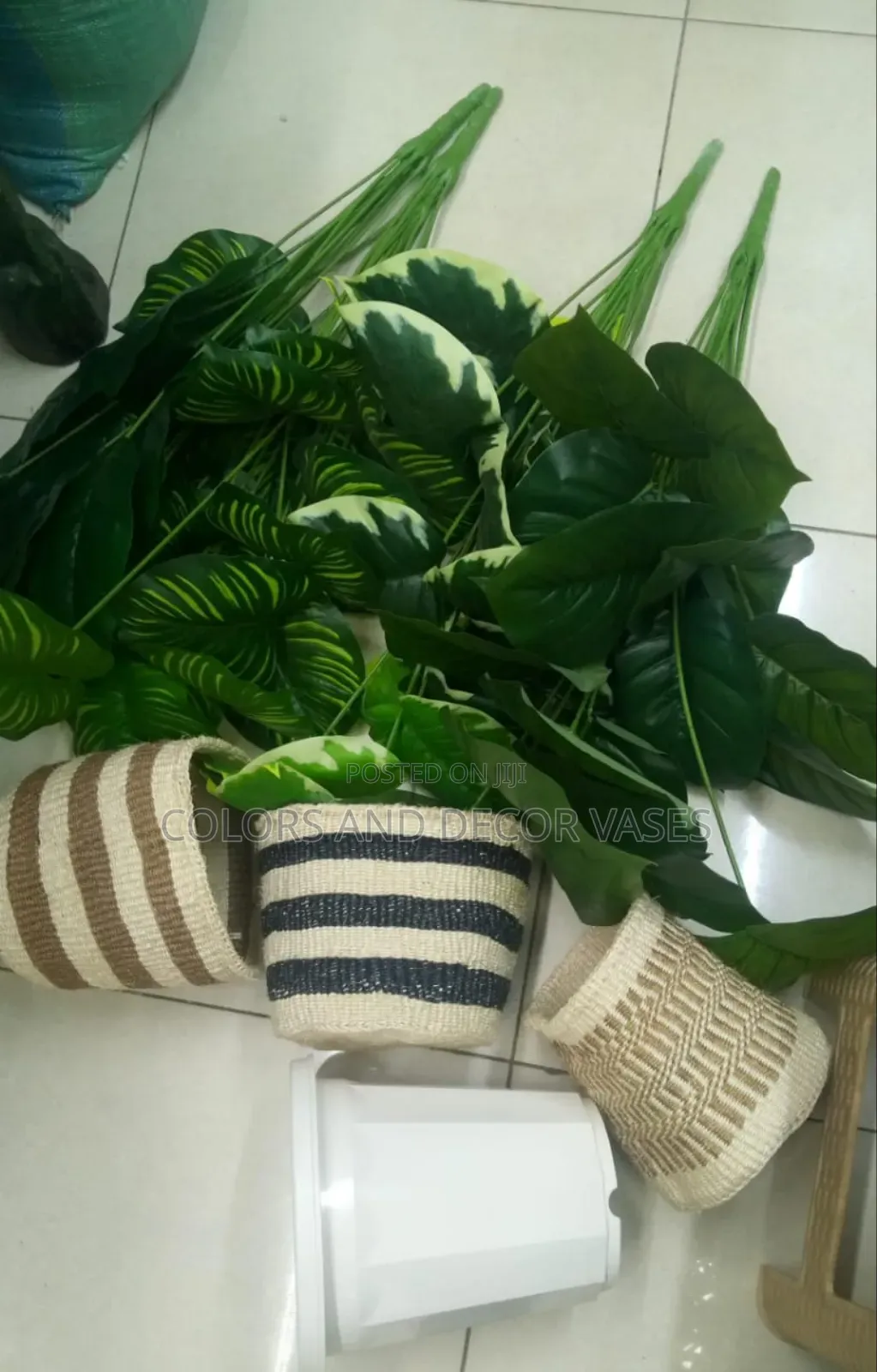 1m Plant With Basket or Plastic Vase
