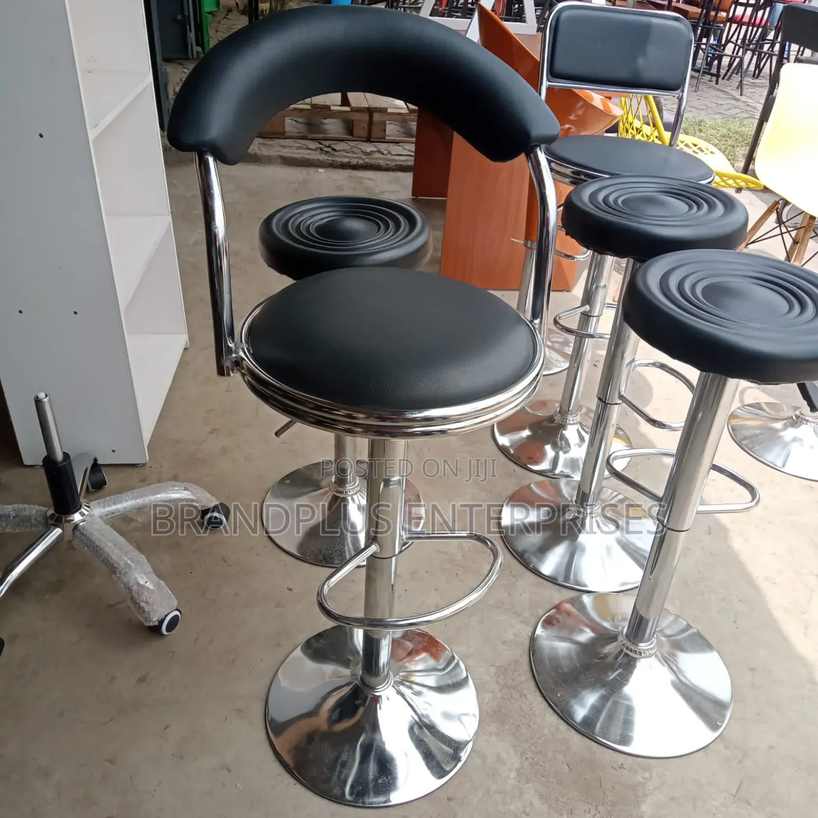 Studio Stool/Seat