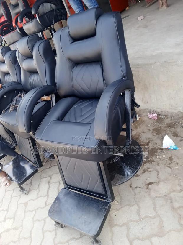 Black Barbershop Chair - main view