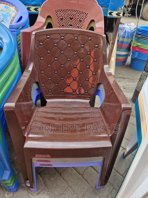 Kenstar Premium Long Arm Plastic Chair. - thumbnail 6