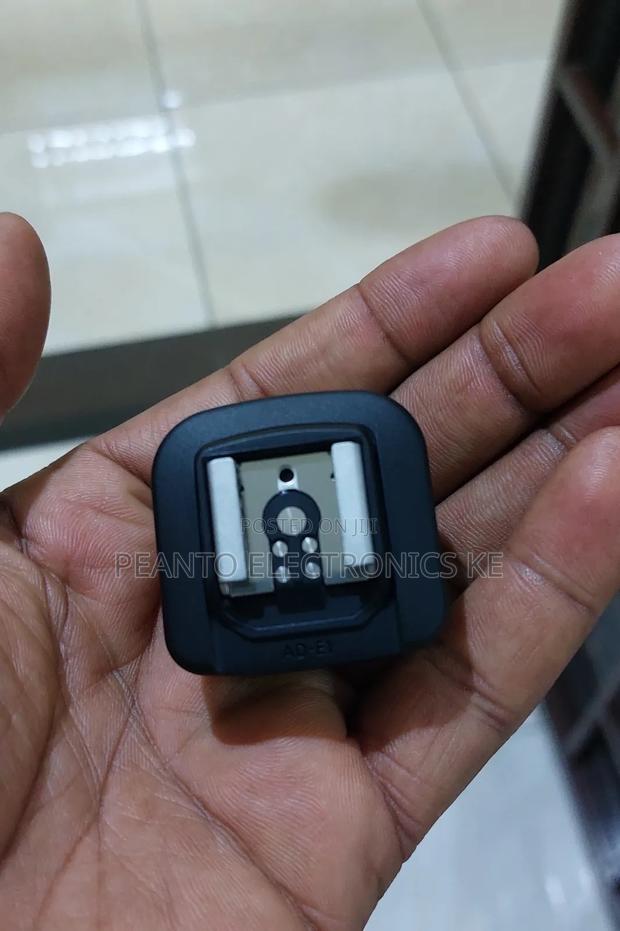 Canon Multi-Function Shoe Adapter Ad-E1 - thumbnail 3