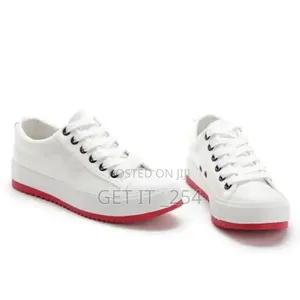 *Double Sole Rubbers*
*Sizes 36,37,38,39,40,41*
*Lll