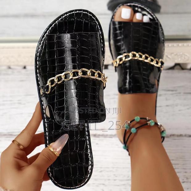 Chain Sandals Fully Restocked 37- 42 - thumbnail 2