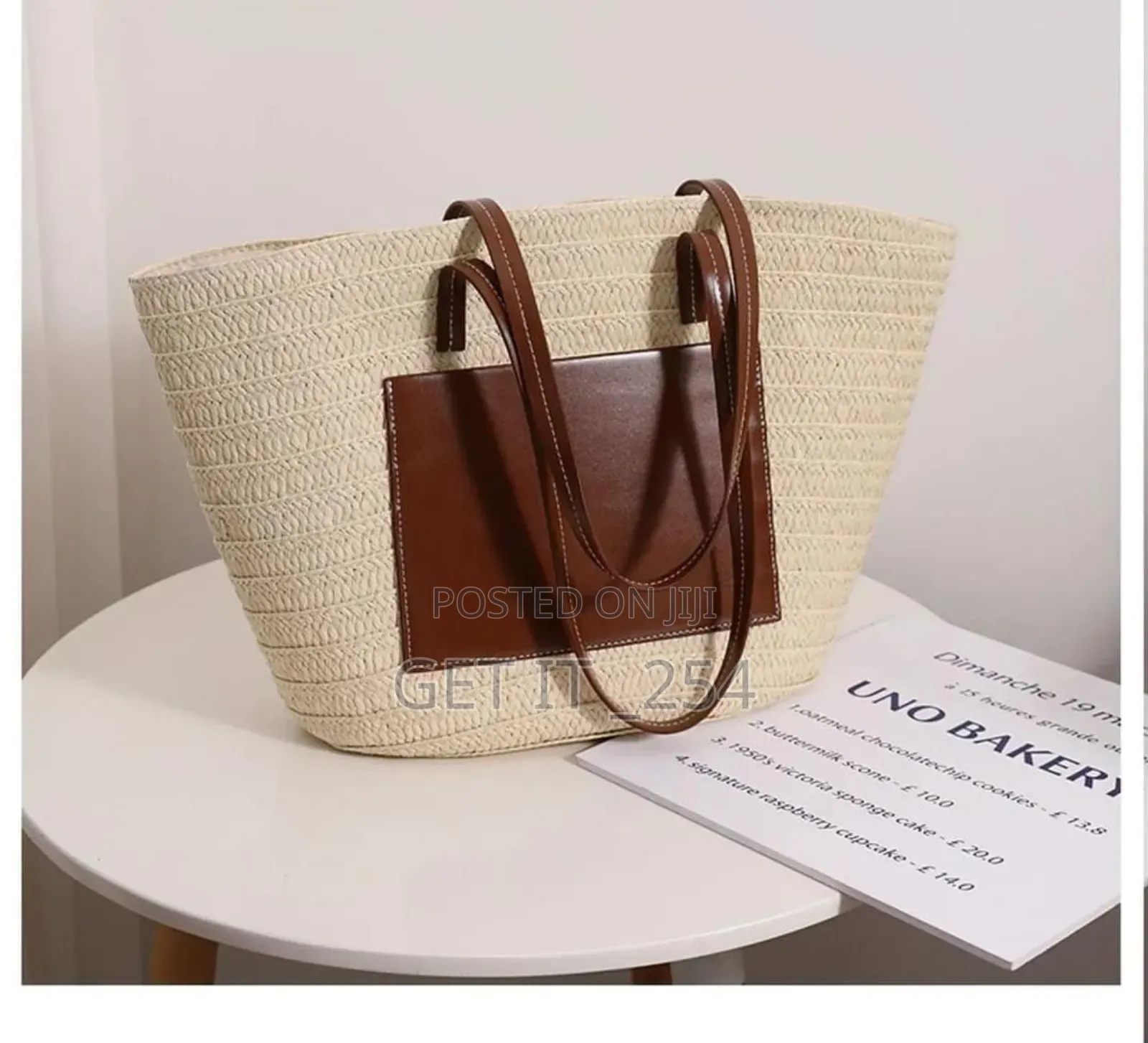 Ladies Straw Bag
Two Shades Available