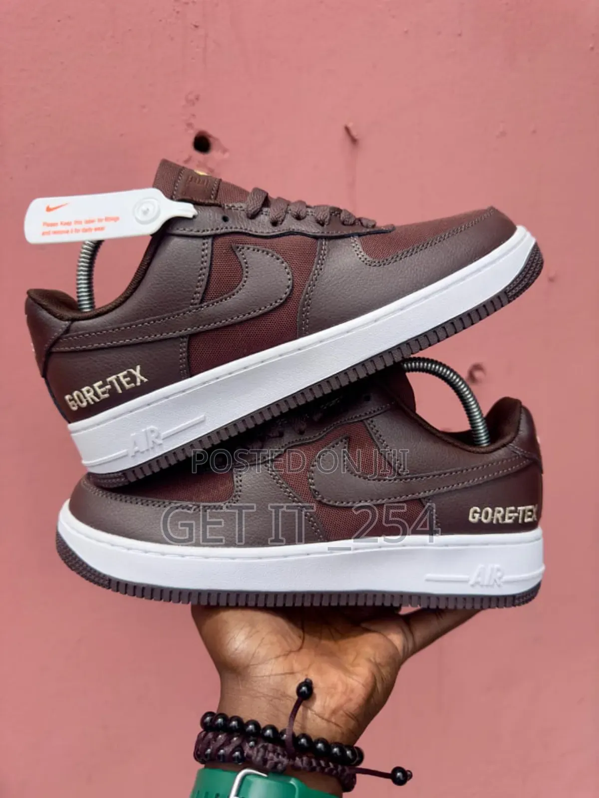 Af1 Gore-Tex
36-45
Available