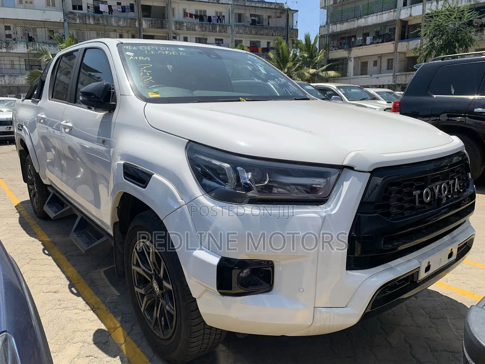 Toyota Hilux 2021 Off white